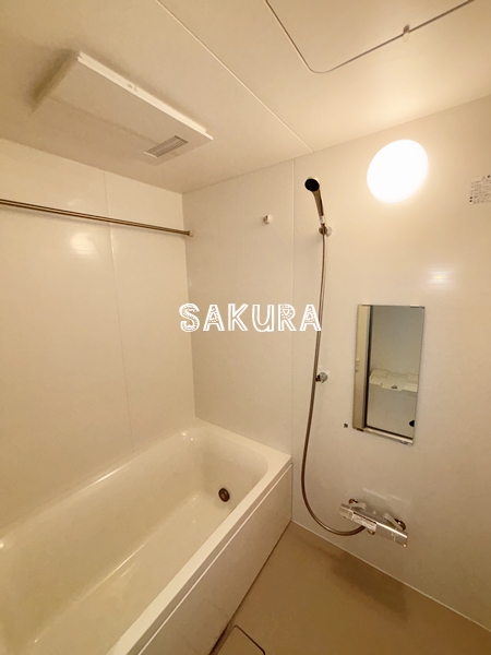 バス・シャワールーム　日々の疲れを癒すお風呂です♪