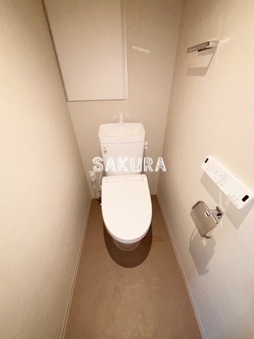 トイレ　落ち着いた色調のトイレです♪