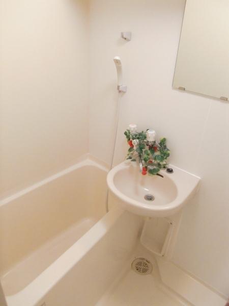 バス・シャワールーム　２点ユニットバス♪