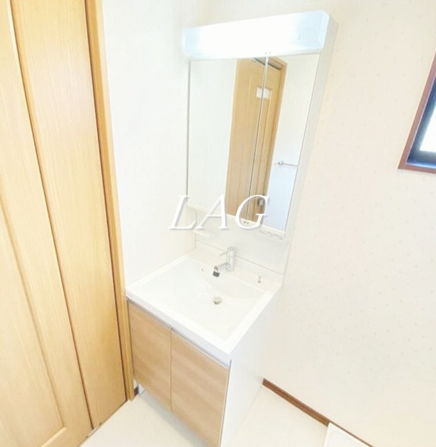 洗面設備　洗面台です。