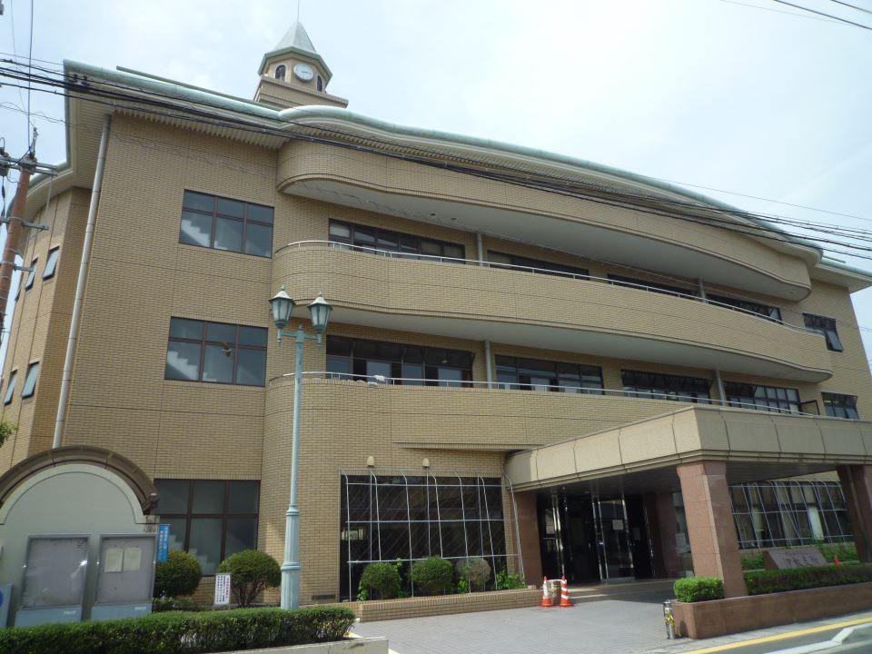 役所　伊敷支所（役所）まで1700m