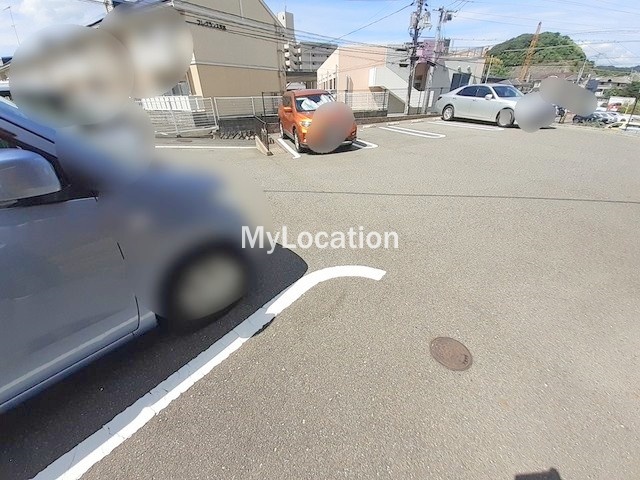 駐車場　☆敷地内に駐車場があります☆