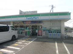 コンビニ　ファミリーマート 大久保インター北店（コンビニ）まで2739m