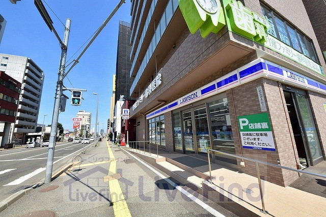 コンビニ　ローソン札幌月寒中央通店（コンビニ）まで73m