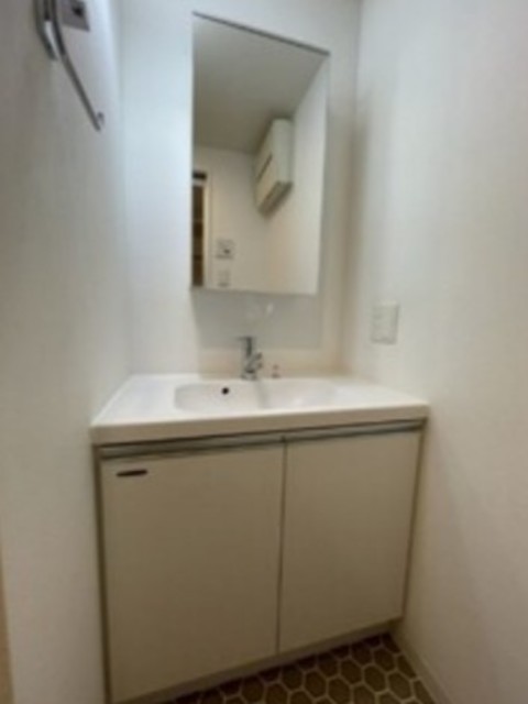 洗面設備　同仕様写真