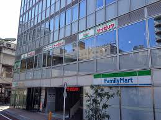 飲食店　サイゼリヤ（飲食店）まで120m