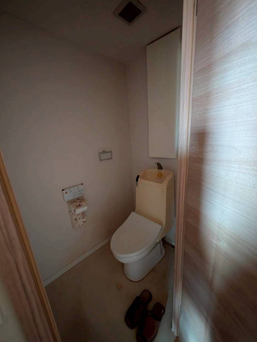 トイレ　ゆったりとした空間のトイレです