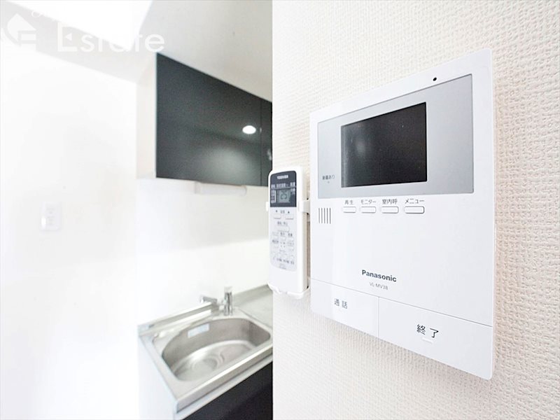 セキュリティ　モニター付きインターホン