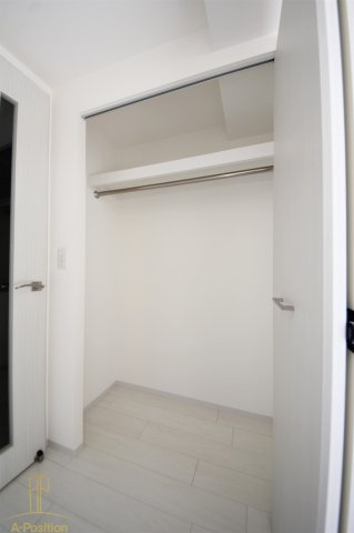 収納　レジュールアッシュウエストレジス