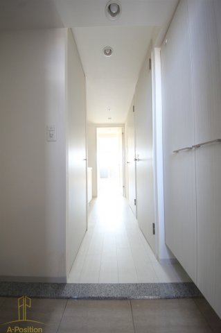 玄関　レジュールアッシュウエストレジス