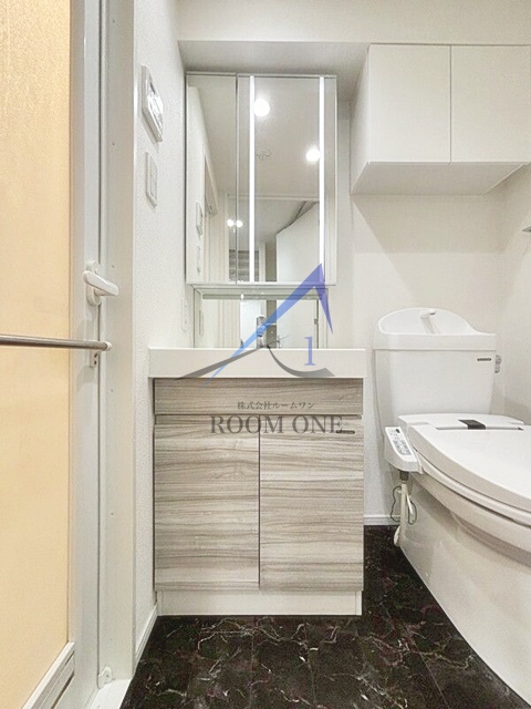 洗面設備　洗面台です。