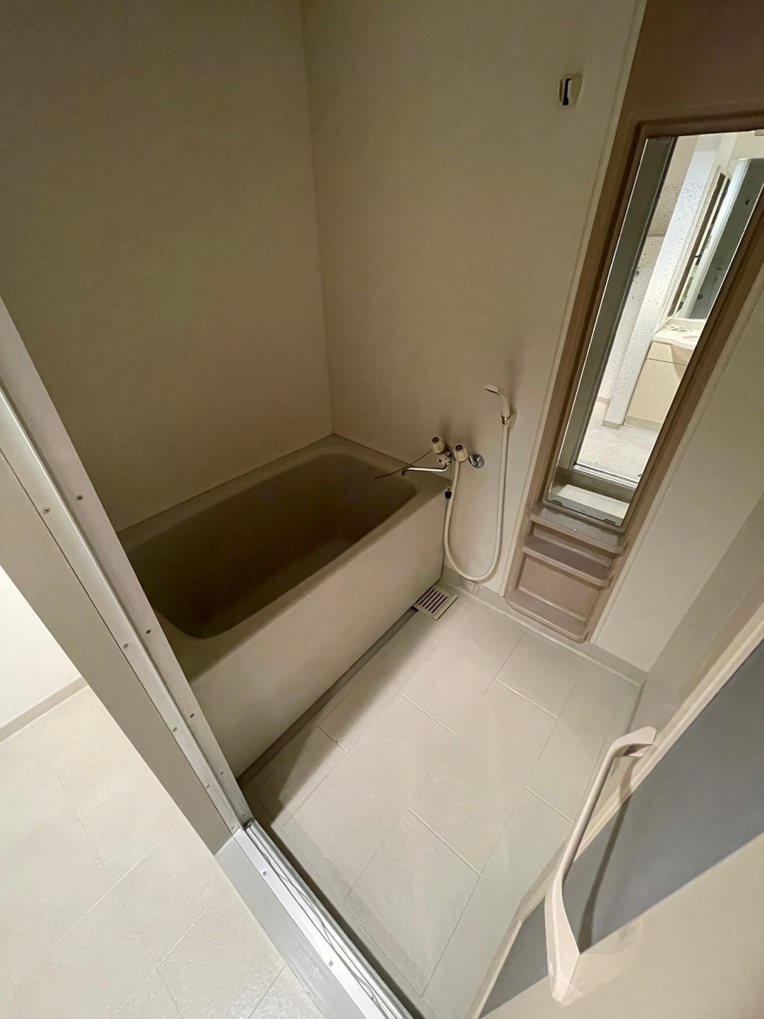 バス・シャワールーム　浴室