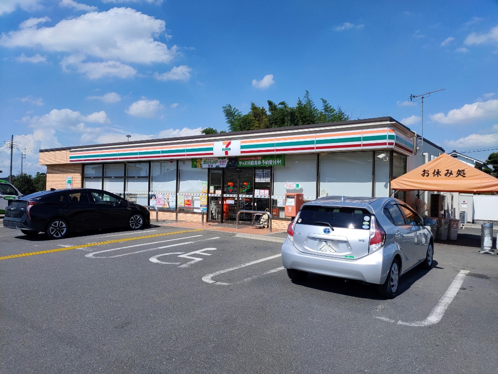 コンビニ　セブンイレブン 鴻巣屈巣店（コンビニ）まで1262m