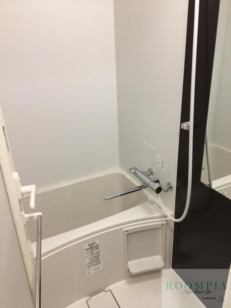 バス・シャワールーム　バス