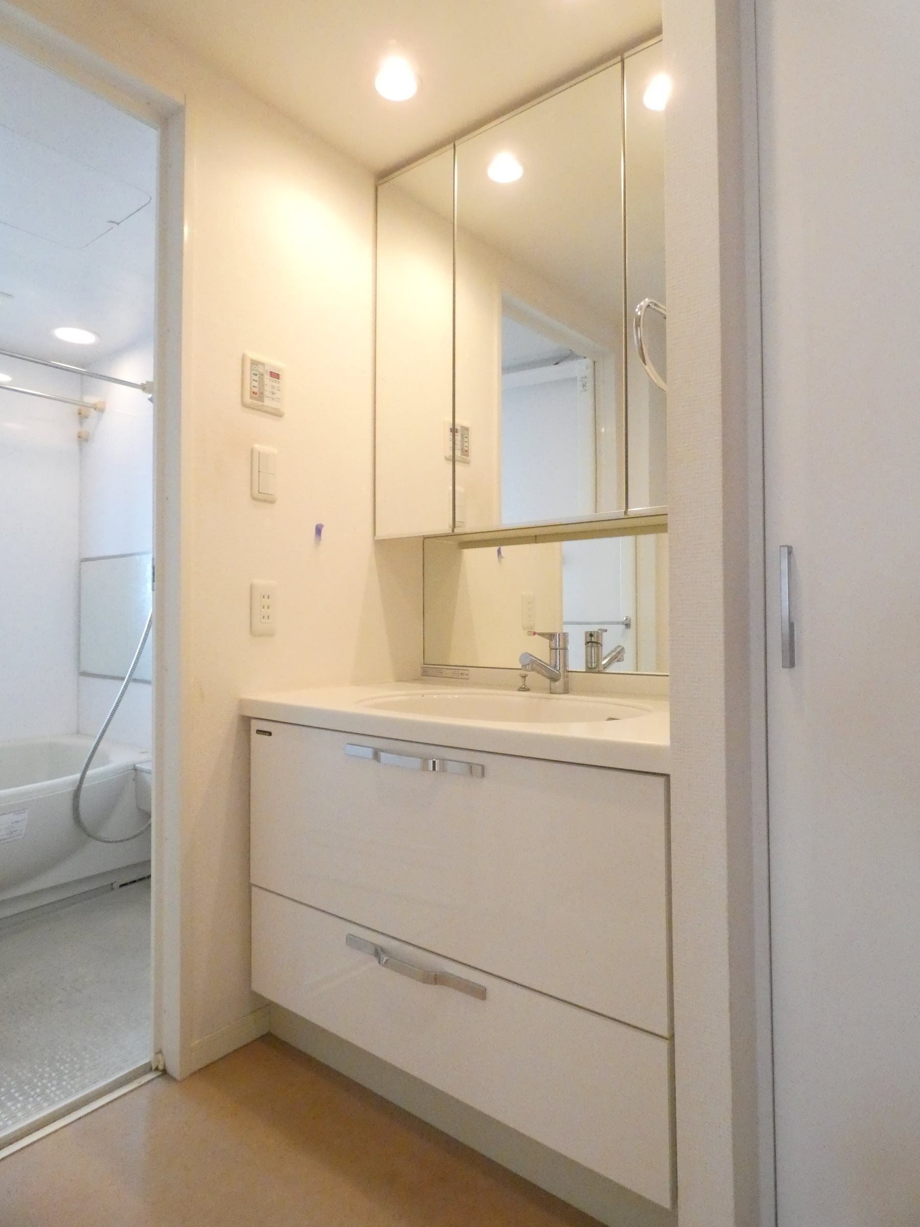 洗面設備　洗面台※別部屋参考写真