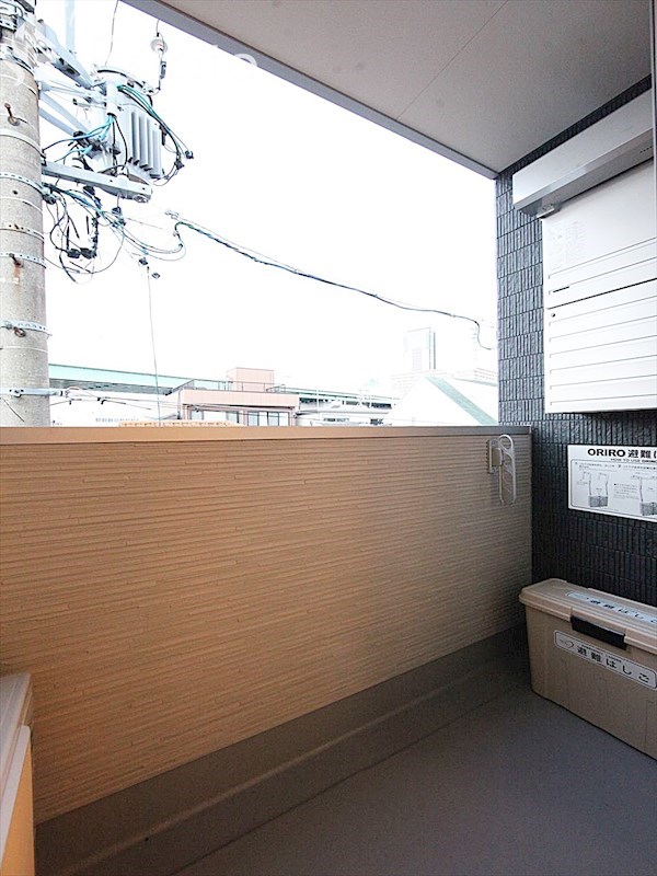 バルコニー　バルコニー