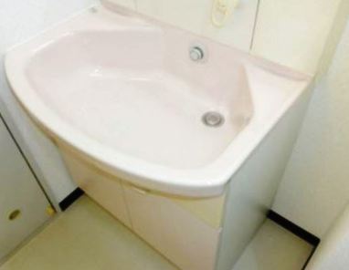 洗面設備　シャンプードレッサーは忙しい朝の強い味方ですね