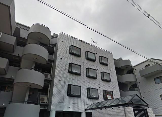 建物外観　タイルの外壁です