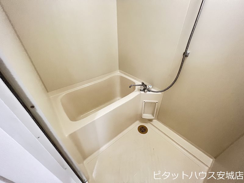 バス・シャワールーム　別室写真