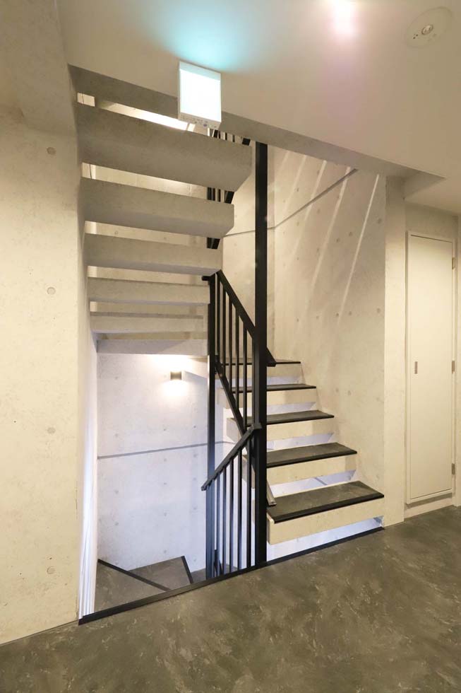 建物外観　外観は落ち着いています