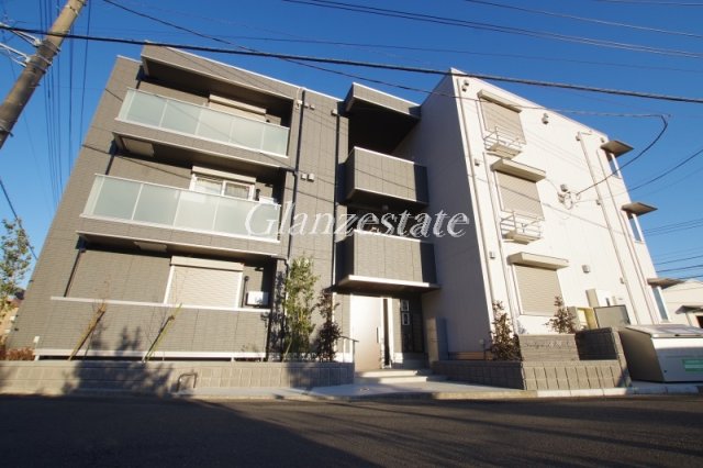 建物外観　☆存在感を放つ外観☆