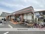 コンビニ　セブンイレブン（コンビニ）まで607m
