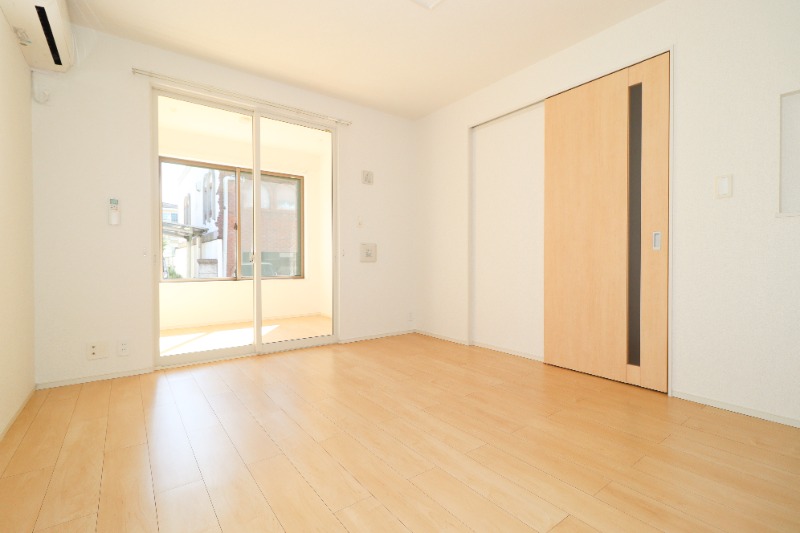 居室・リビング　図面と現状に相違がある場合には現状を優先