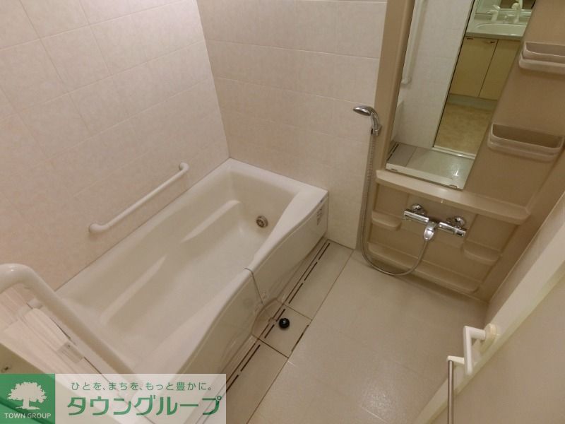 バス・シャワールーム　バス