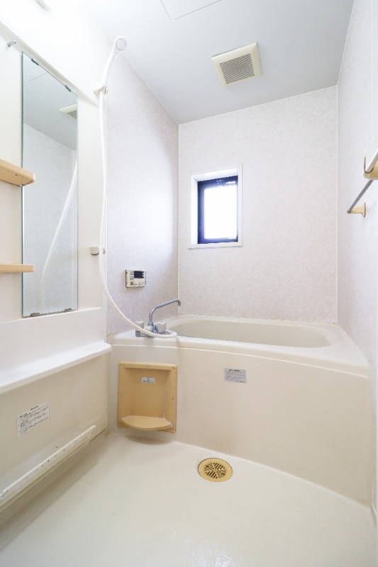 バス・シャワールーム　図面と現状に相違がある場合には現状を優先