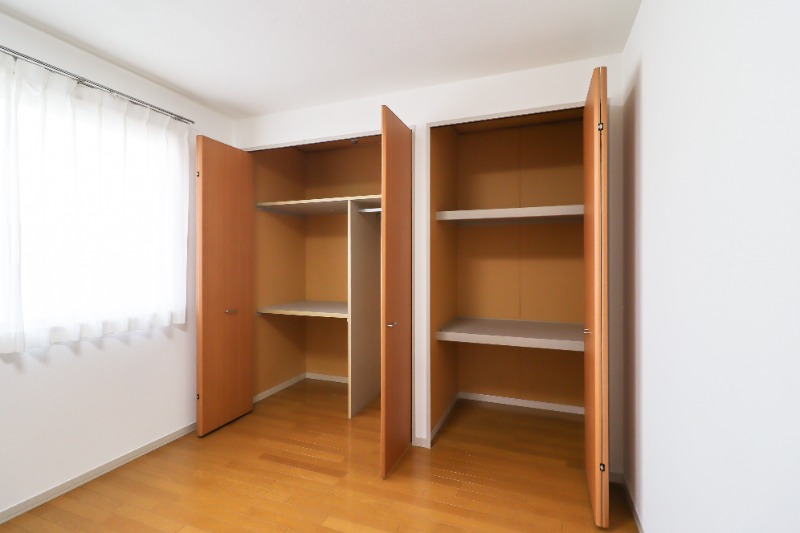 収納　図面と現状に相違がある場合には現状を優先