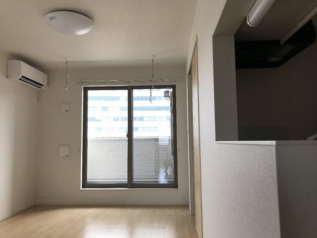 居室・リビング　ゆったり過ごせる居間です