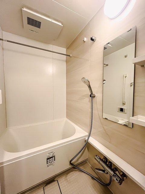 バス・シャワールーム　※写真は同タイプ住戸です。