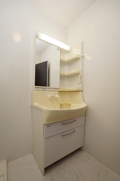 洗面設備　洗髪洗面化粧台