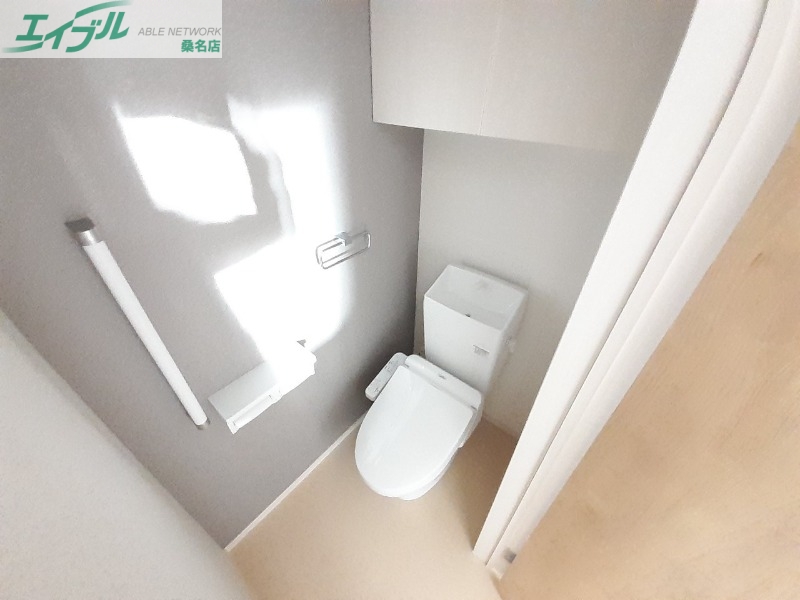 トイレ　同タイプ部屋写真です。