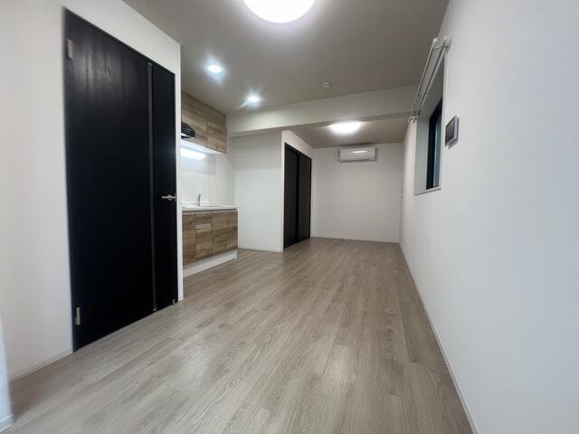 居室・リビング　?