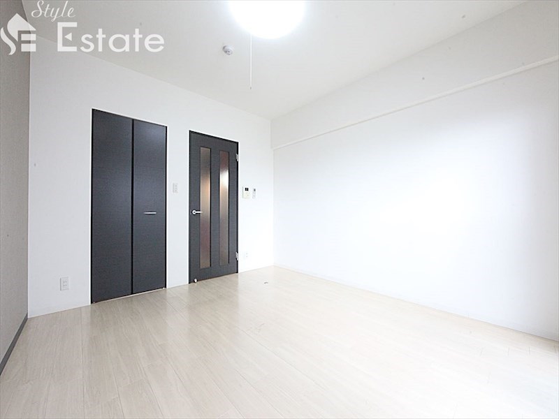 居室・リビング　内装