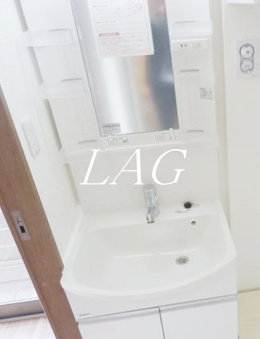 洗面設備　洗面台です。