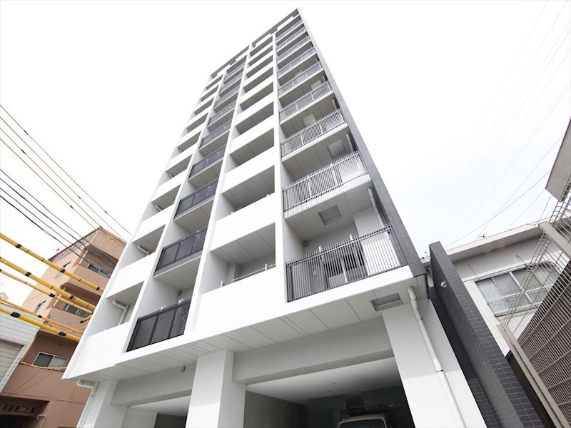 建物外観　外観　防犯カメラ付　オートロック　宅配ＢＯＸ付