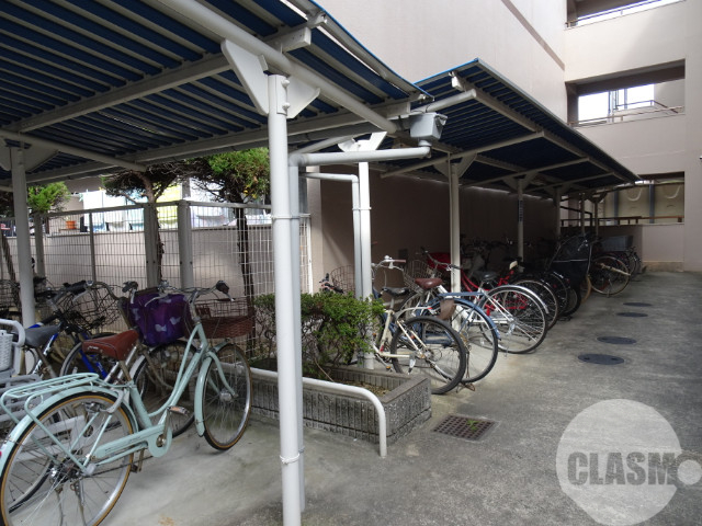 その他共有部分　屋根付き駐輪場