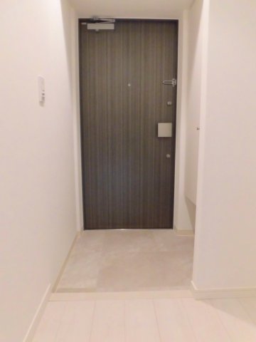 玄関　レガリス品川サウス