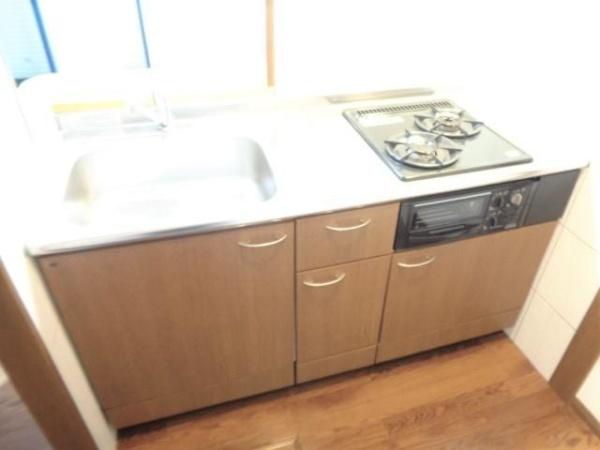 キッチン　同物件別室