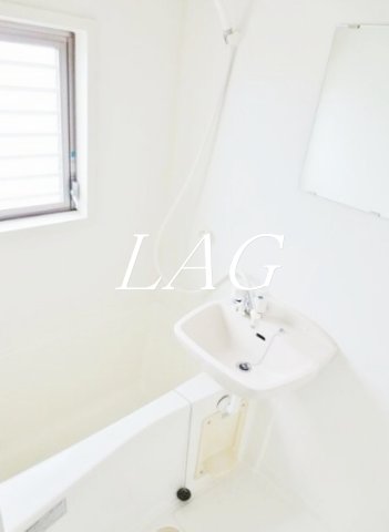 バス・シャワールーム　お風呂です。