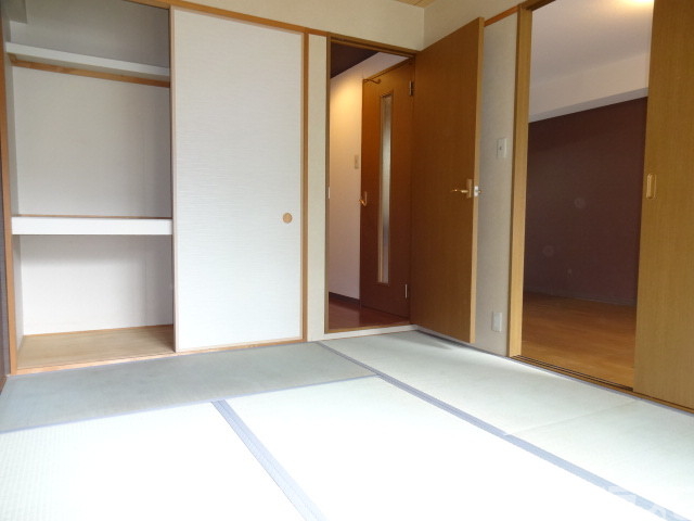 その他設備　リビングと一緒に利用も可能です。
