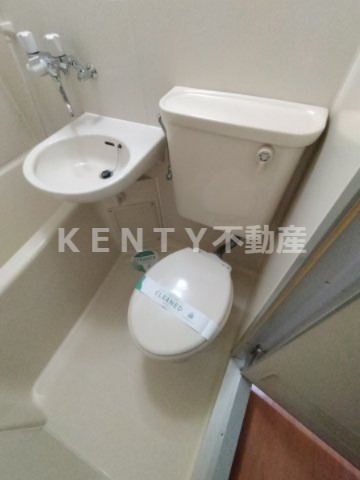 トイレ　ゆったりとした空間のトイレです