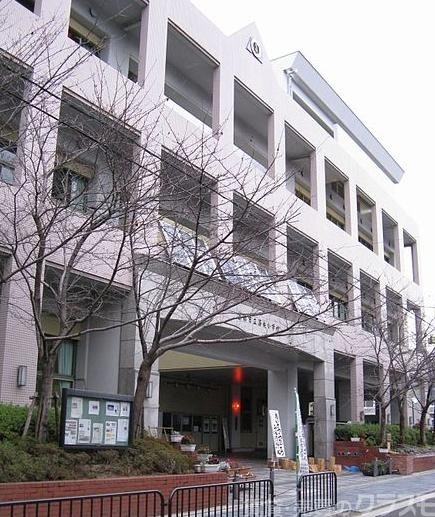 小学校　洛央小学校（小学校）まで750m