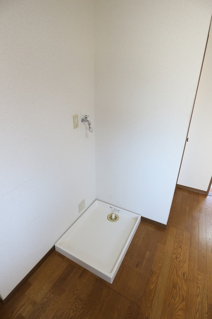 その他　※写真は他号室です