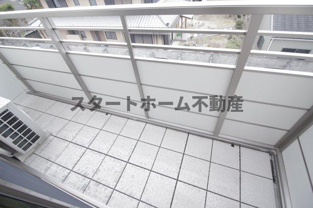 バルコニー　バルコニーがあります