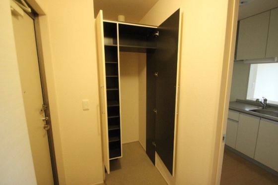 収納　※別部屋の写真です