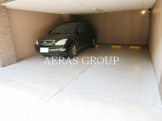 駐車場　駐車場