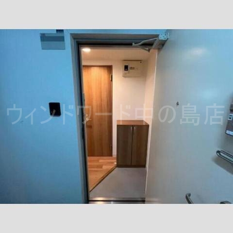 玄関　詳細は、ウィンドワード中の島店までご相談下さい。